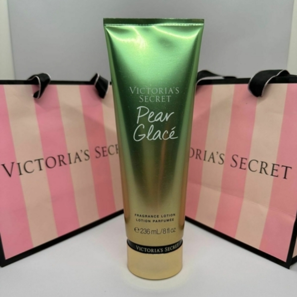 Victoria Secret- " Pear Glace " - 8 fl oz